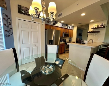 10337 Heritage Bay Boulevard - Photo Thumbnail 3