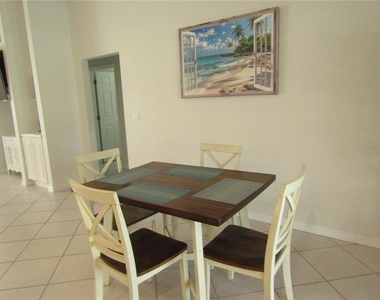 142 Solana Street - Photo Thumbnail 4