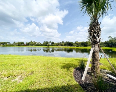 14649 Sycamore Court - Photo Thumbnail 23