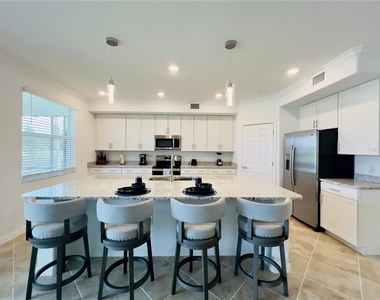 14649 Sycamore Court - Photo Thumbnail 5