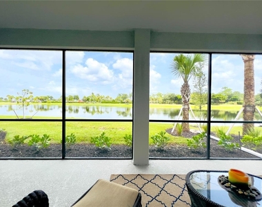 14649 Sycamore Court - Photo Thumbnail 21