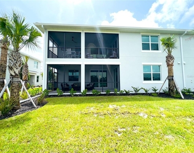 14649 Sycamore Court - Photo Thumbnail 24