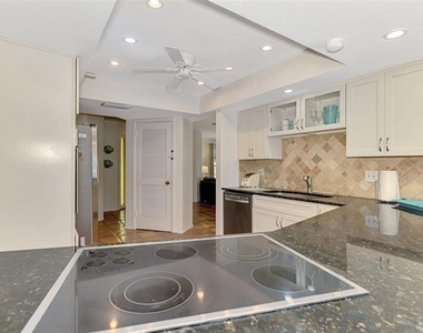 4946 Commonwealth Drive - Photo Thumbnail 19
