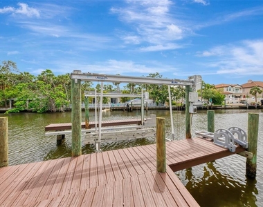 4946 Commonwealth Drive - Photo Thumbnail 52