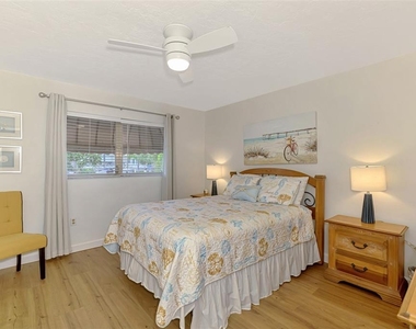 4946 Commonwealth Drive - Photo Thumbnail 40