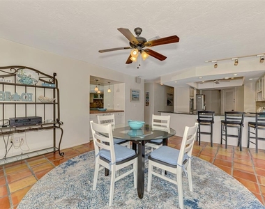4946 Commonwealth Drive - Photo Thumbnail 27