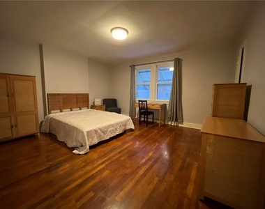 518 Belgreen Pl - Photo Thumbnail 10
