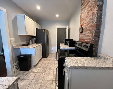 518 Belgreen Pl - Photo Thumbnail 7