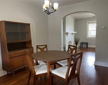 518 Belgreen Pl - Photo Thumbnail 4