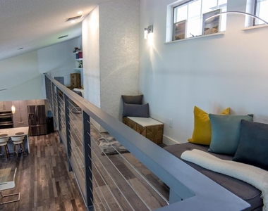 661 W Rambling Drive - Photo Thumbnail 16