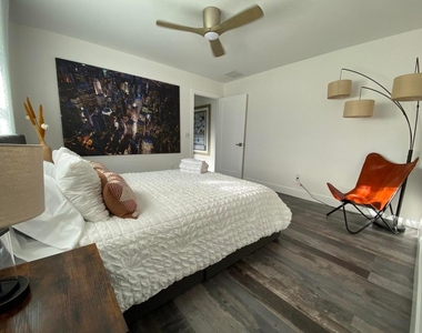 661 W Rambling Drive - Photo Thumbnail 23
