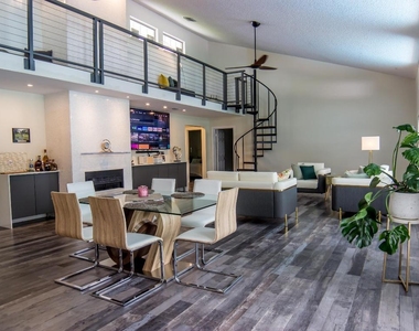 661 W Rambling Drive - Photo Thumbnail 14