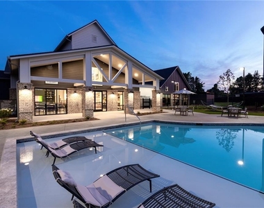 3890 Floyd Road Sw - Photo Thumbnail 2