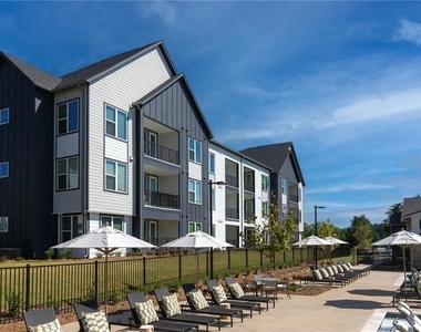 3890 Floyd Road Sw - Photo Thumbnail 6