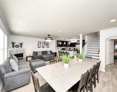 11754 Green Coral Drive - Photo Thumbnail 15