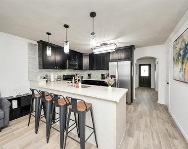 11754 Green Coral Drive - Photo Thumbnail 7
