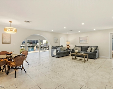 339 Landmark Street - Photo Thumbnail 6