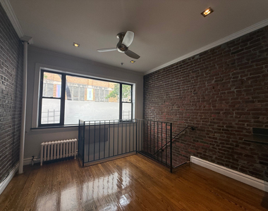 410 East 13th Street - Photo Thumbnail 13