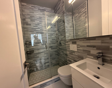 410 East 13th Street - Photo Thumbnail 6