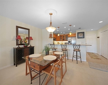 601 Shreve Street - Photo Thumbnail 7