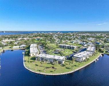 601 Shreve Street - Photo Thumbnail 39