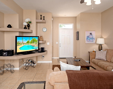 29199 E Portales Drive - Photo Thumbnail 4