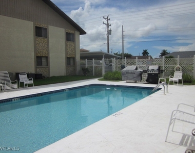 719 Sw 47th Terrace - Photo Thumbnail 13