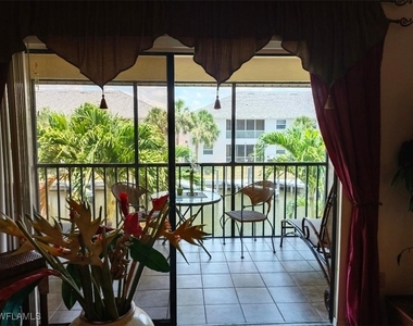 719 Sw 47th Terrace - Photo Thumbnail 5