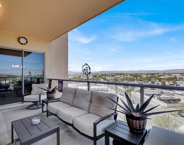 8255 Las Vegas Boulevard - Photo Thumbnail 13