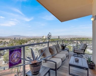8255 Las Vegas Boulevard - Photo Thumbnail 4