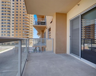 8255 Las Vegas Boulevard - Photo Thumbnail 28