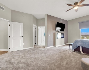 8255 Las Vegas Boulevard - Photo Thumbnail 25