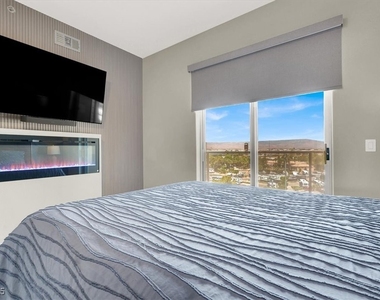 8255 Las Vegas Boulevard - Photo Thumbnail 26