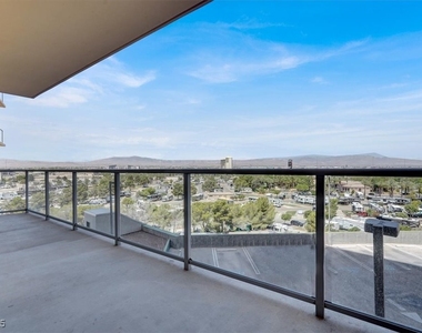 8255 Las Vegas Boulevard - Photo Thumbnail 27