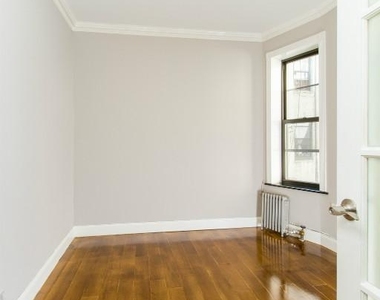 334 East 100th Street - Photo Thumbnail 6