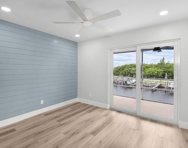 200 N El Mar Drive - Photo Thumbnail 13