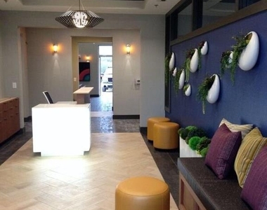 817 Colcord Ave - Photo Thumbnail 14