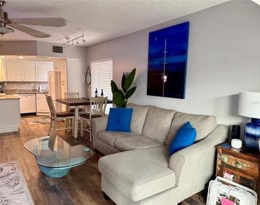 5111 S Gray Pelican Way - Photo Thumbnail 14