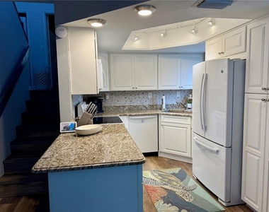5111 S Gray Pelican Way - Photo Thumbnail 9