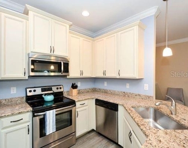 4212 Expedition Way - Photo Thumbnail 10