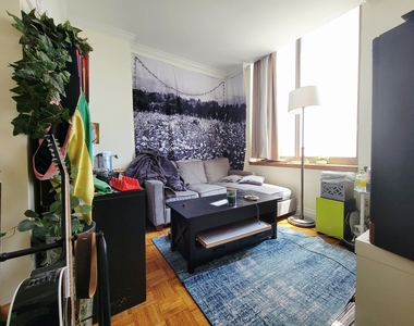 400 East 90th Street - Photo Thumbnail 0