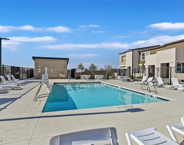 1906 Arietta Vista Street - Photo Thumbnail 1