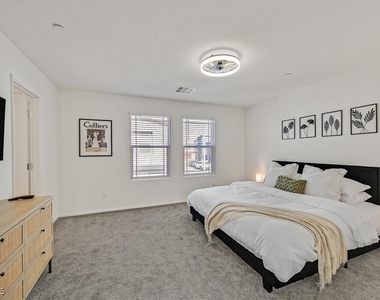 1906 Arietta Vista Street - Photo Thumbnail 13