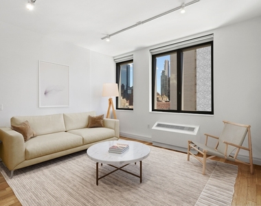 West 54th Street - Photo Thumbnail 3