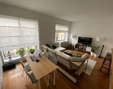 63 Roebling Street - Photo Thumbnail 1