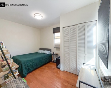 34-42 9 Street - Photo Thumbnail 1