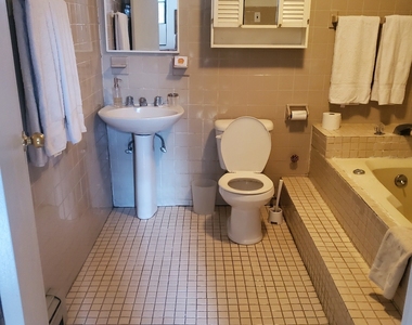 471 Broadway - Photo Thumbnail 6
