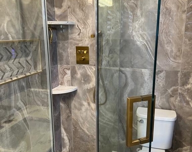 6063 Soho Way - Photo Thumbnail 12