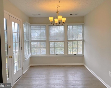 13107 Briarcliff Terrace - Photo Thumbnail 7