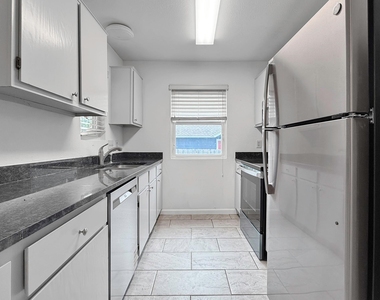 403 Fantail Loop - Photo Thumbnail 7